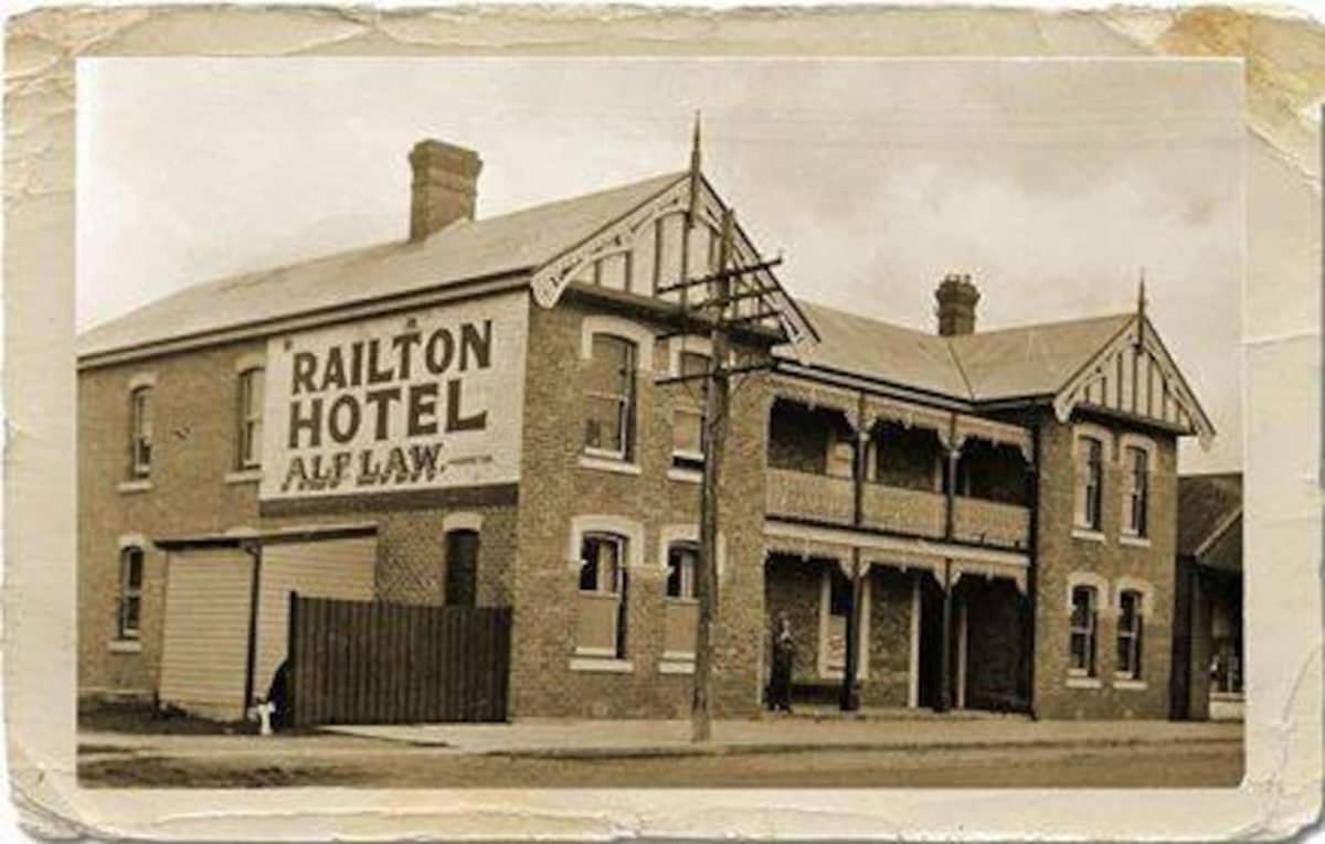 Railton Hotel - Heritage Pub Accommodation Eksteriør billede